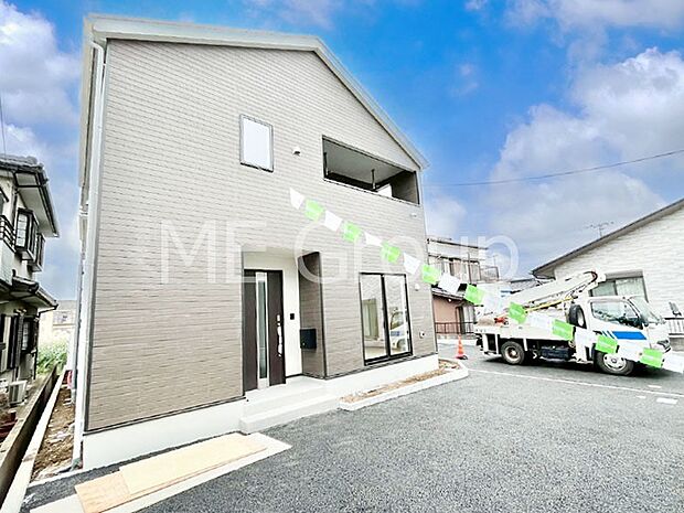 たっぷりの陽光と心地よい風が舞い込む住まい