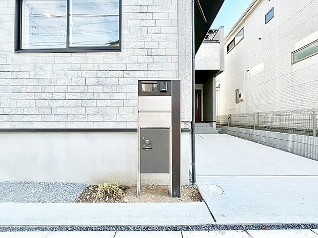 表札・インターホン・ポストをひとつに集約