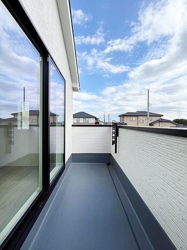 風通しの良いバルコニー