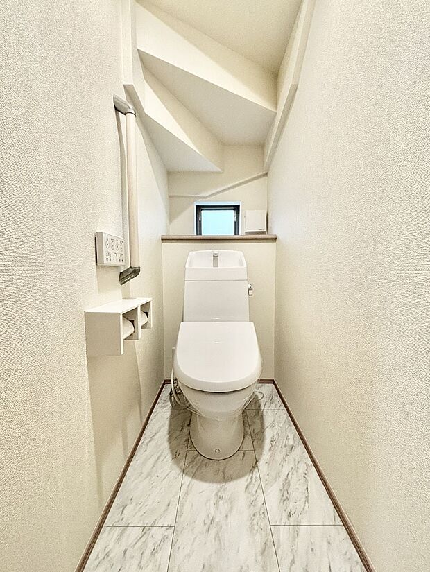 トイレは1階と2階それぞれに配置されていてとても便利です。 