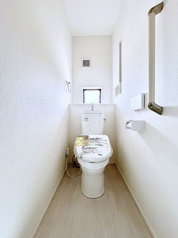 トイレは安心の2箇所!朝のバタバタも一安心です。