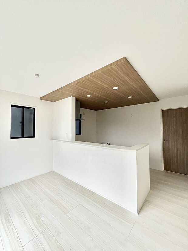 料理をしながらご家族との会話を楽しめる対面カウンターキッチン