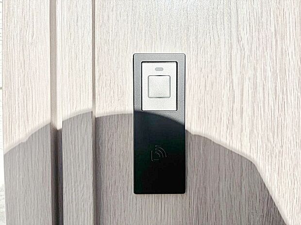 ラクラク開錠！スマートコントロールキー。