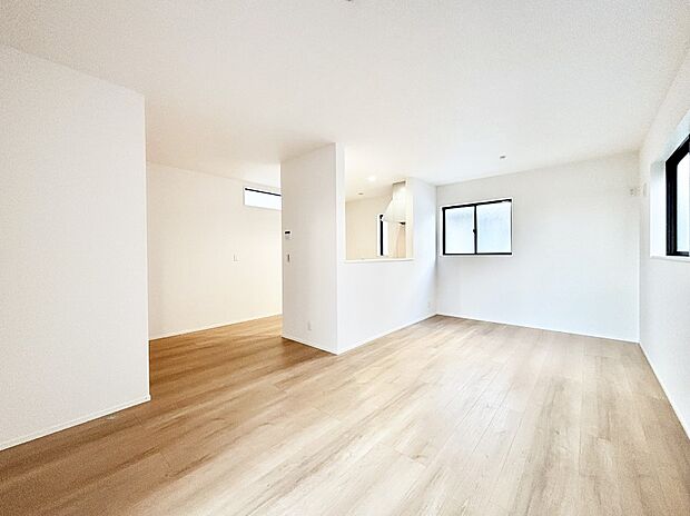 どこにいても家族のつながりを感じられるコミュニケーションリビング。