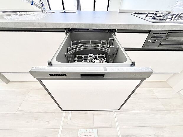 面倒なお片づけは食洗機にお任せ!家事の負担が減って、時間にも気持ちにもゆとりができます。