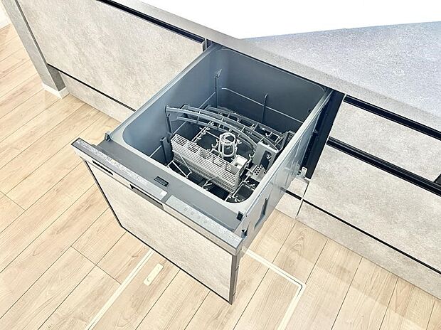 面倒なお片づけは食洗機にお任せ!家事の負担が減って、時間にも気持ちにもゆとりができます。