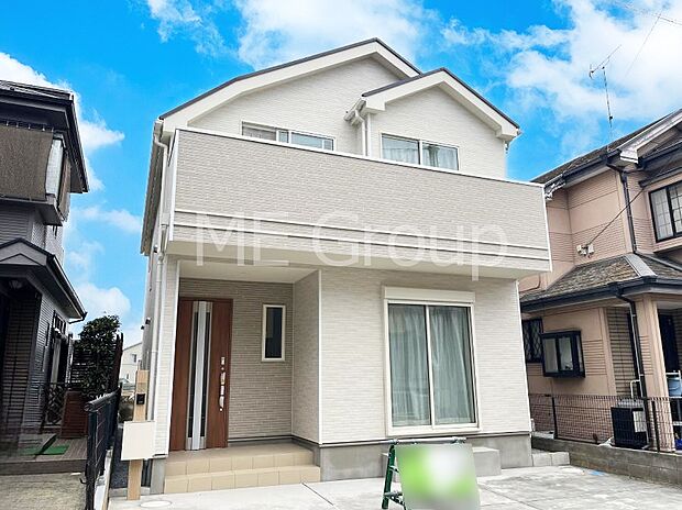 溢れる陽光でご家族の笑顔も輝く