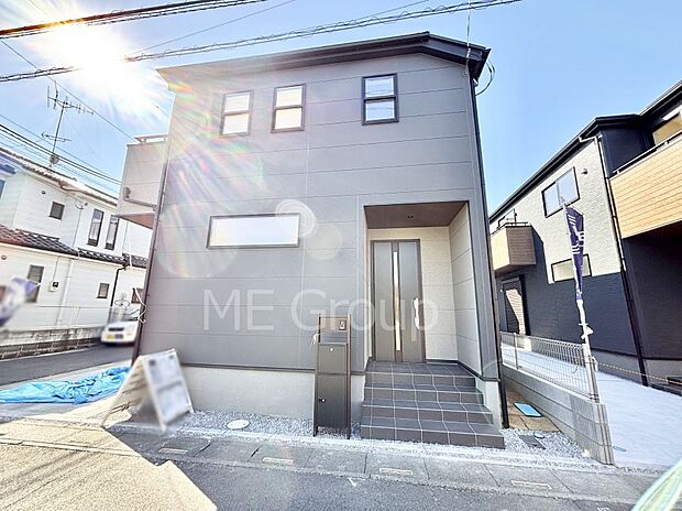 暮らしやすさと居心地の良さにこだわったシンプルで飽きのこないデザイン ！