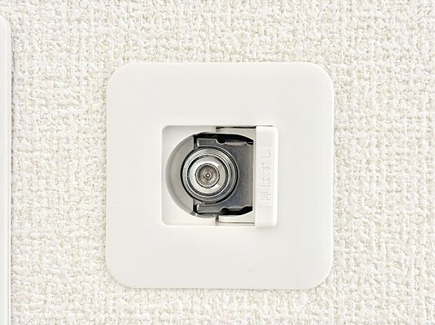 ガスコンセントがあれば足元からすぐに温まるガスファンヒーターを設置できます！  