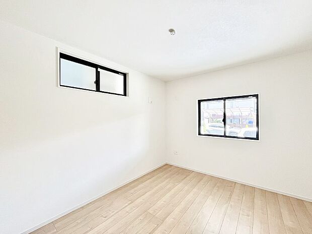 2面採光を確保した明るい空間。家族みんなが快適な暮らしを実現する設計です。