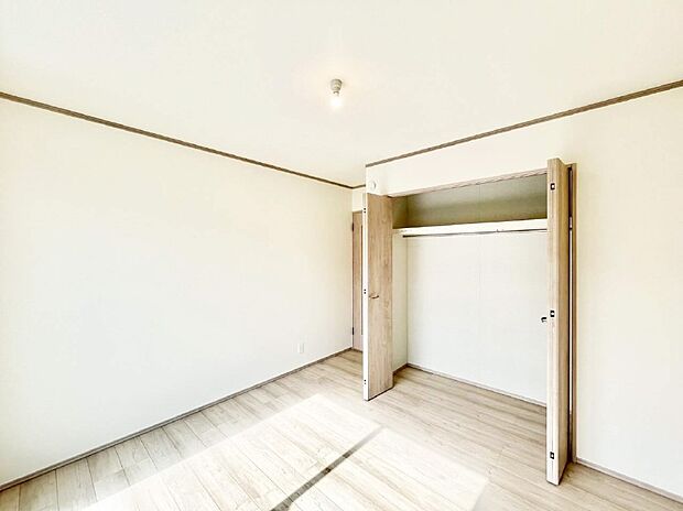 収納が充実しているので居住スペースを広々使えます