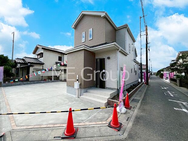 溢れる陽光でご家族の笑顔も輝く