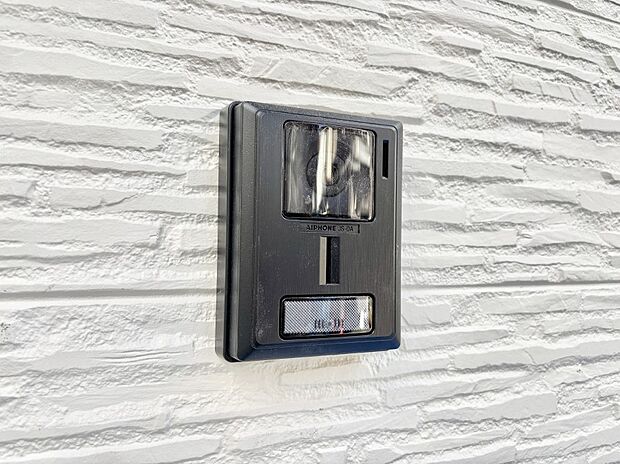 TVモニター付インターホンでセキュリティ面にも配慮。