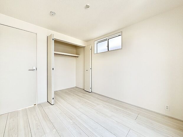 収納が充実しているので居住スペースを広々使えます