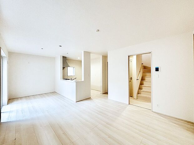 16帖のLDKは家族みんなの快適空間!家族のつながりを強くする大事なスペースです。