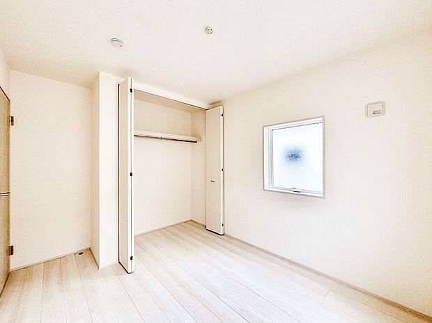 収納が充実しているので居住スペースを広々使えます