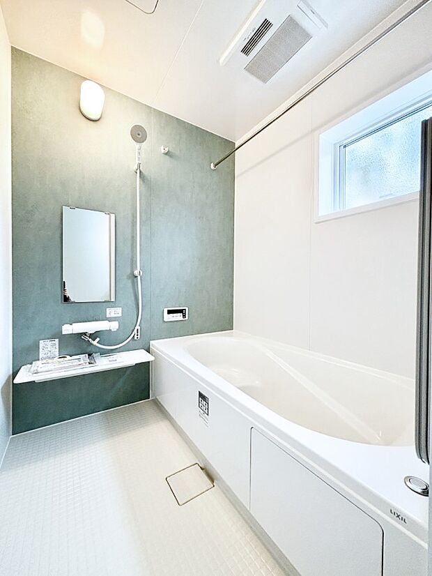 一日の疲れを癒やす大切なバスタイム。ゆっくりとお風呂を楽しんで疲れをとりたいですね!