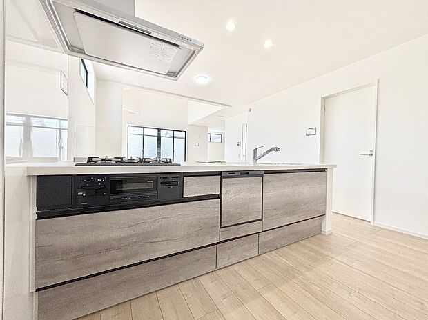 お料理を効率的に、楽しく!システムキッチン