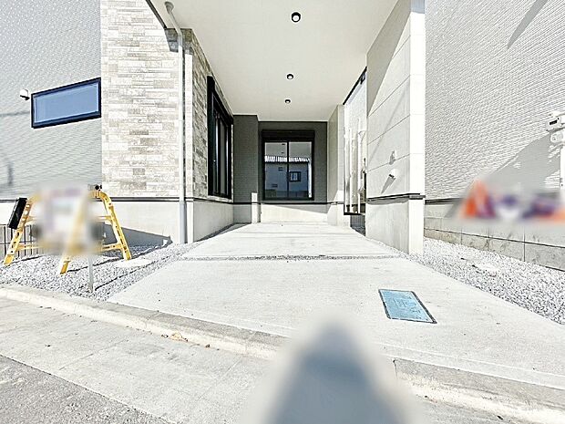 ビルトインタイプは大切なお車を傷や汚れから守ることができます。