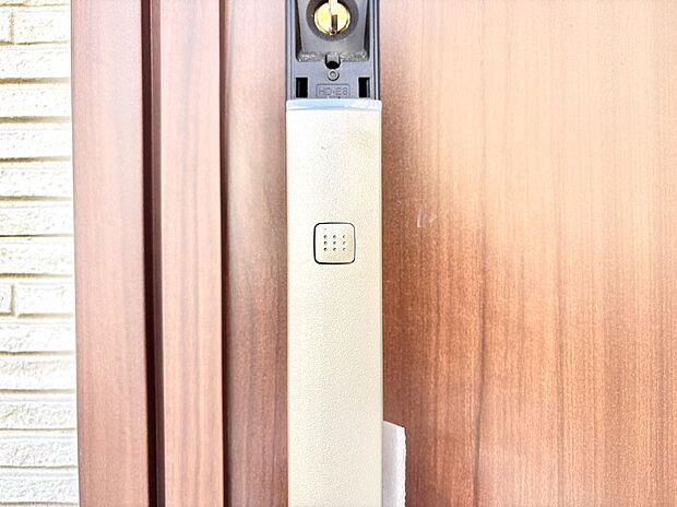 スマートに開錠できる電子キー