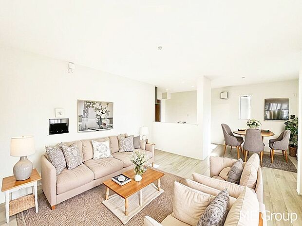 落ち着いた雰囲気のＬＤＫは家族みんなの快適空間※家具はCGです