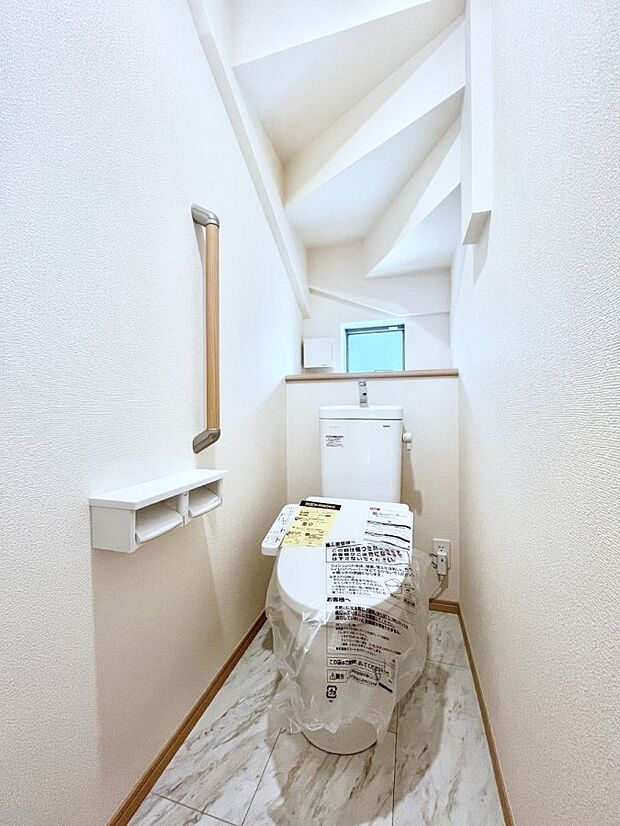 トイレは1階と2階それぞれに配置されていてとても便利です。 