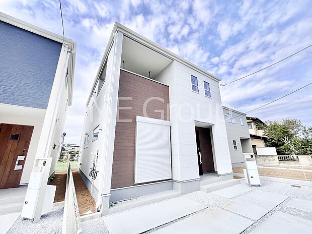 たっぷりの陽光と開放感に包まれる明るい住まい  