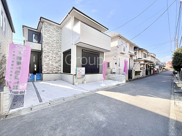 溢れる陽光でご家族の笑顔も輝く