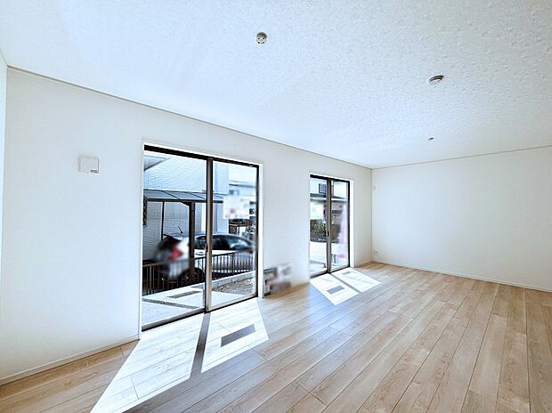 家族の笑顔が自然と生まれてくる、そんな雰囲気のダイニングに仕上がっています 