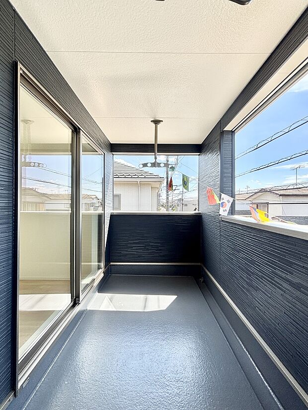 広々とゆとりのあるランドリースペース。  