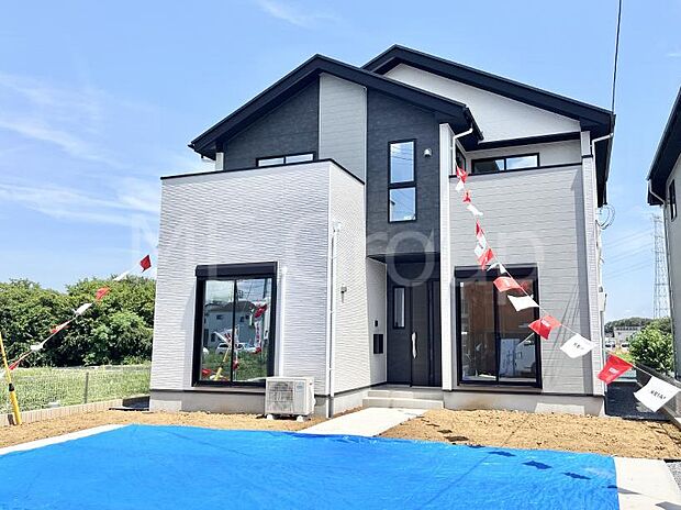 洗練された外観、上質な住空間が広がる室内は永く安心して過ごせる住居です。 