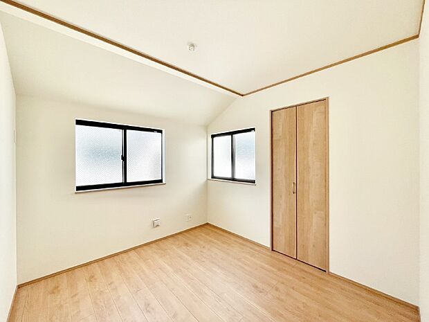 2面採光を確保した明るい空間。家族みんなが快適な暮らしを実現する設計です。　