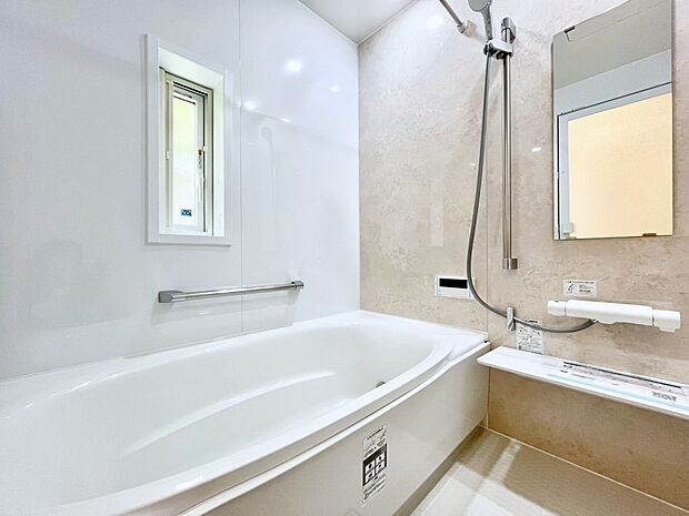 一日の疲れを癒やす大切なバスタイム。ゆっくりとお風呂を楽しんで疲れをとりたいですね!