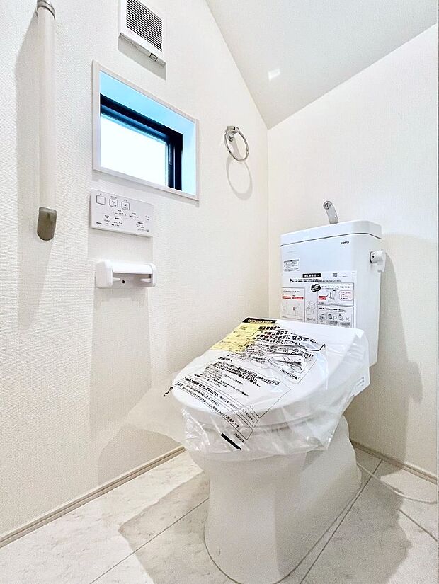 トイレは1階と2階それぞれに配置されていてとても便利です。