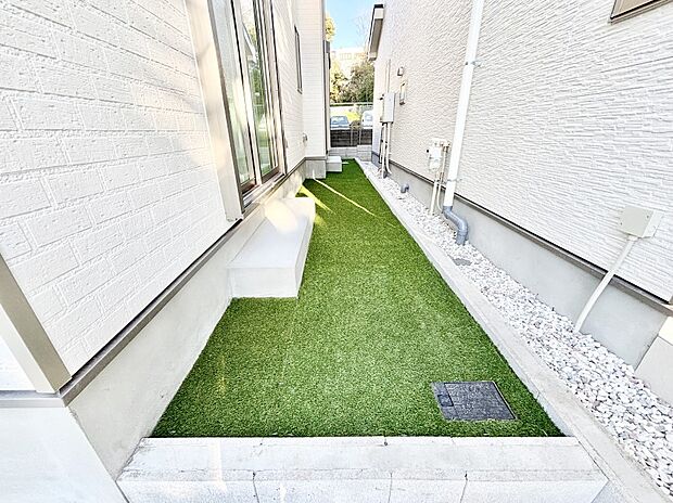 明るさたっぷりのお庭