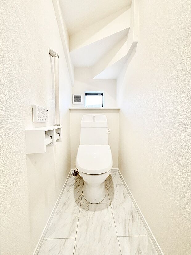 清潔感のある白を基調とした落ち着ける空間