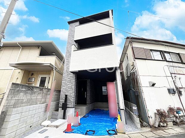 溢れる陽光でご家族の笑顔も輝く