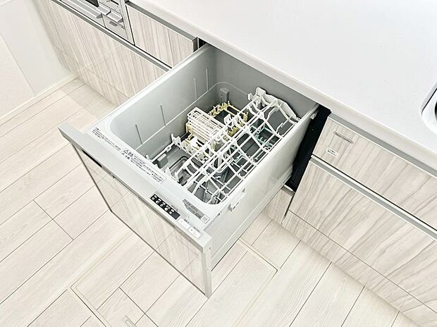 面倒なお片づけは食洗機にお任せ!家事の負担が減って、時間にも気持ちにもゆとりができます。