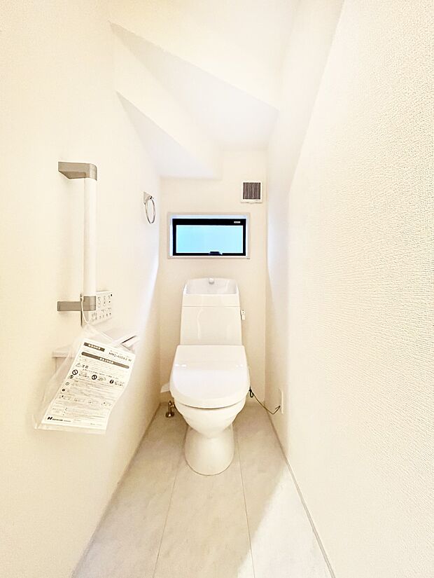 トイレは安心の2箇所!朝のバタバタも一安心です。