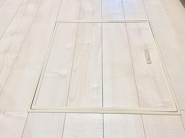 床下収納付き！日用品・非常用品の収納にも大活躍。