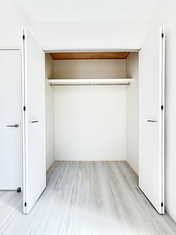 収納力あるクローゼット