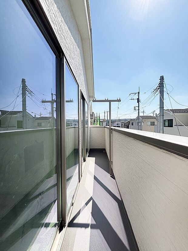 風通しの良いバルコニー