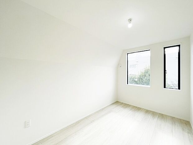 爽やかな日差しがお部屋全体を優しく包み込んでくれます