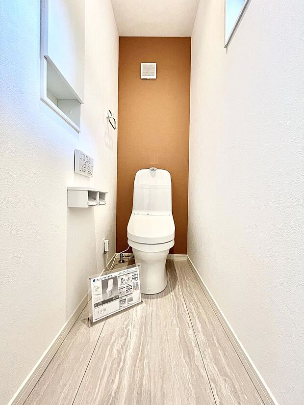 トイレは1階と2階それぞれに配置されていてとても便利です。 