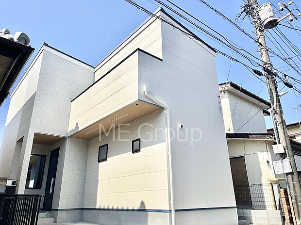 溢れる陽光でご家族の笑顔も輝く