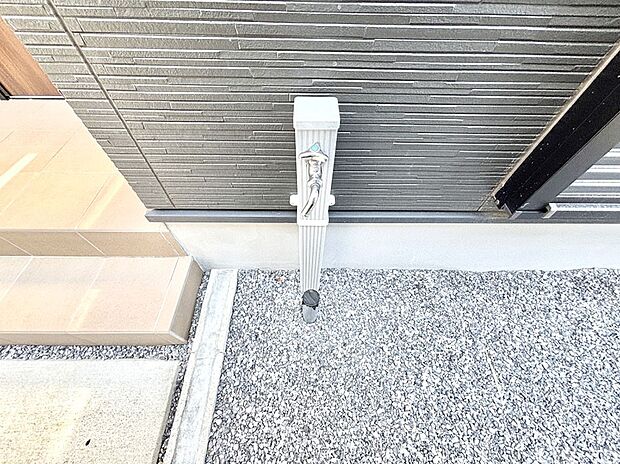 ガーデニングやお掃除に便利な外水栓