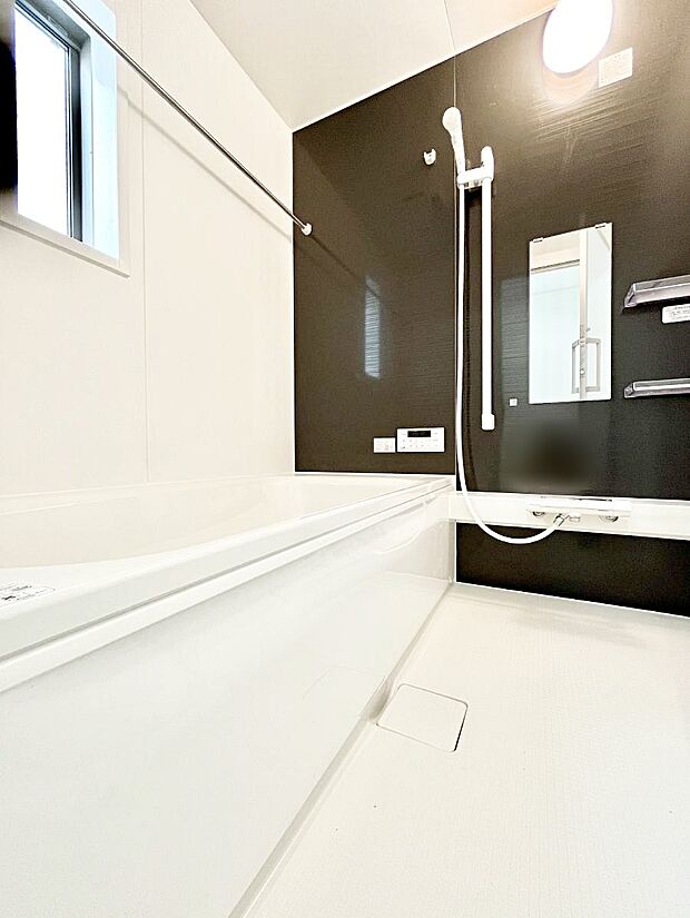 一日の疲れを癒やす大切なバスタイム。ゆっくりとお風呂を楽しんで疲れをとりたいですね!