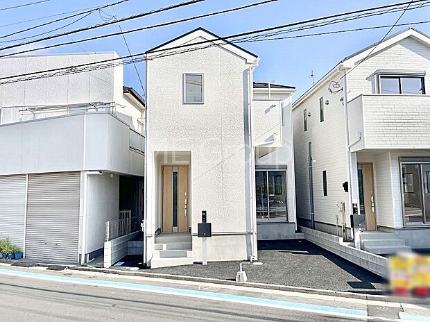 洗練された外観、上質な住空間が広がる室内は永く安心して過ごせる住居です。 