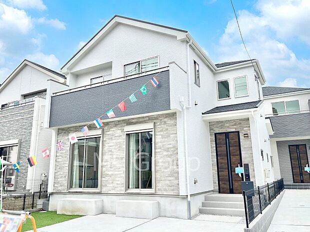 暮らしやすさと居心地の良さにこだわったシンプルで飽きのこないデザイン !