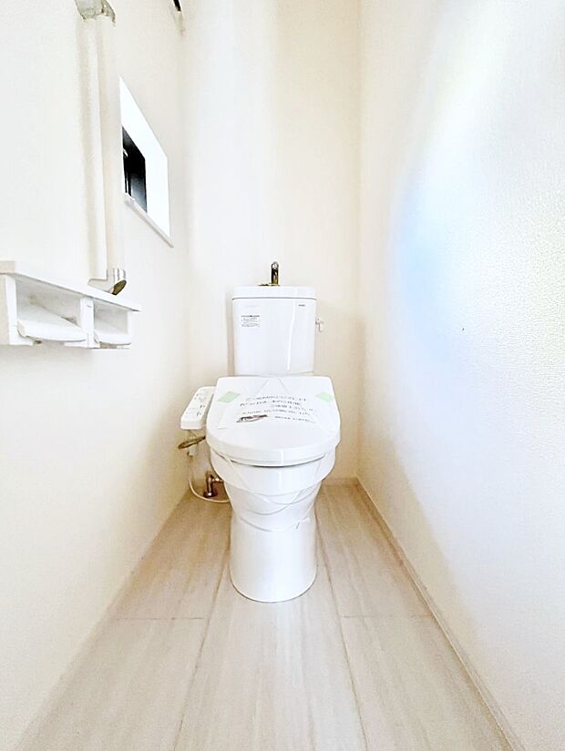 トイレは1階と2階それぞれに配置されていてとても便利です。 